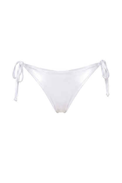 fabric:shiny nylon